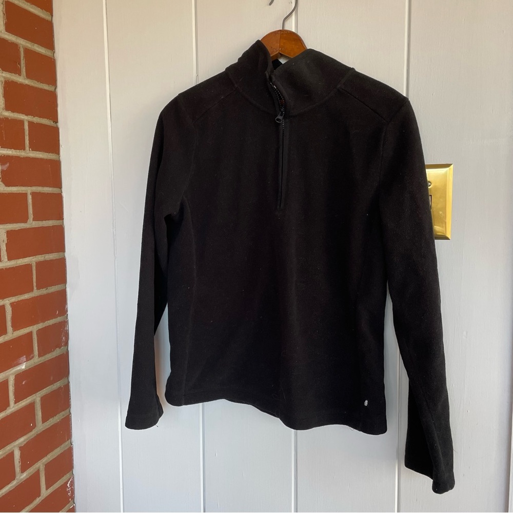 ⭐️ Old navy medium Black Pullover